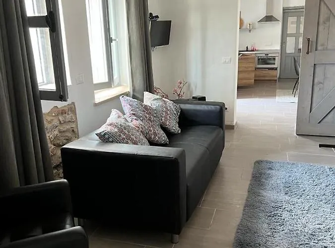 Casa In Bocca Al Lupo Ruime Design-appartementen Met Zwembad En Alpenzicht In De Langhe شقة