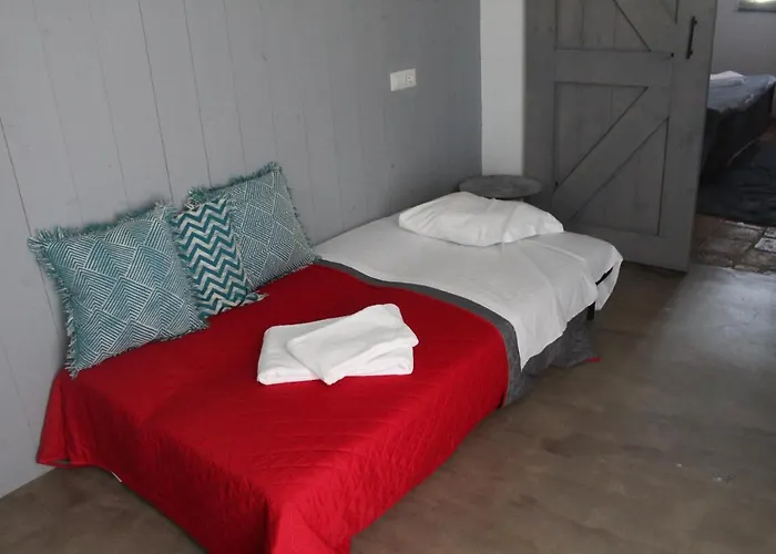Casa In Bocca Al Lupo Ruime Design-appartementen Met Zwembad En Alpenzicht In De Langhe